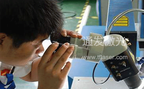 半岛(中国)激光激光焊接机